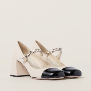 Miu Miu Leather Pumps Ivory Black DX65